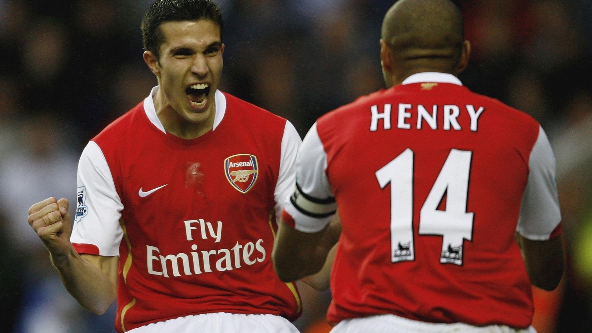 世界杯主帅群像 年轻教练涌现战术革新浪潮涌动